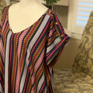 Tunic style blouse/top- size 3x